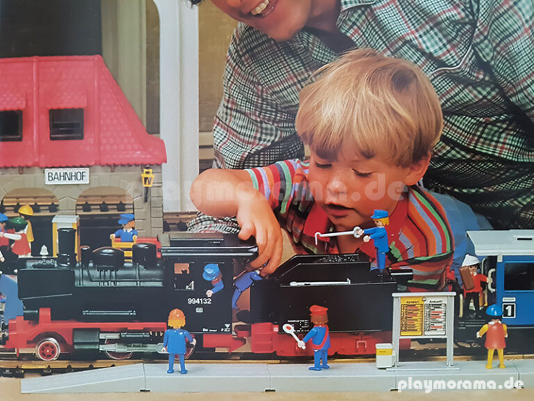 Die elektrische PLAYMOBIL-Eisenbahn - playmorama.de