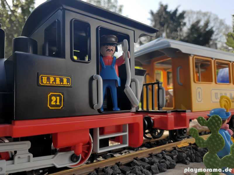Playmobil Lokomotive der Union Pacific Railroad mit der Beschriftung U.P.R.R.