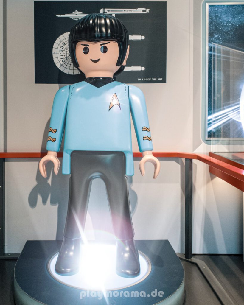 XXL Playmobil-Figur von Mr. Spock
