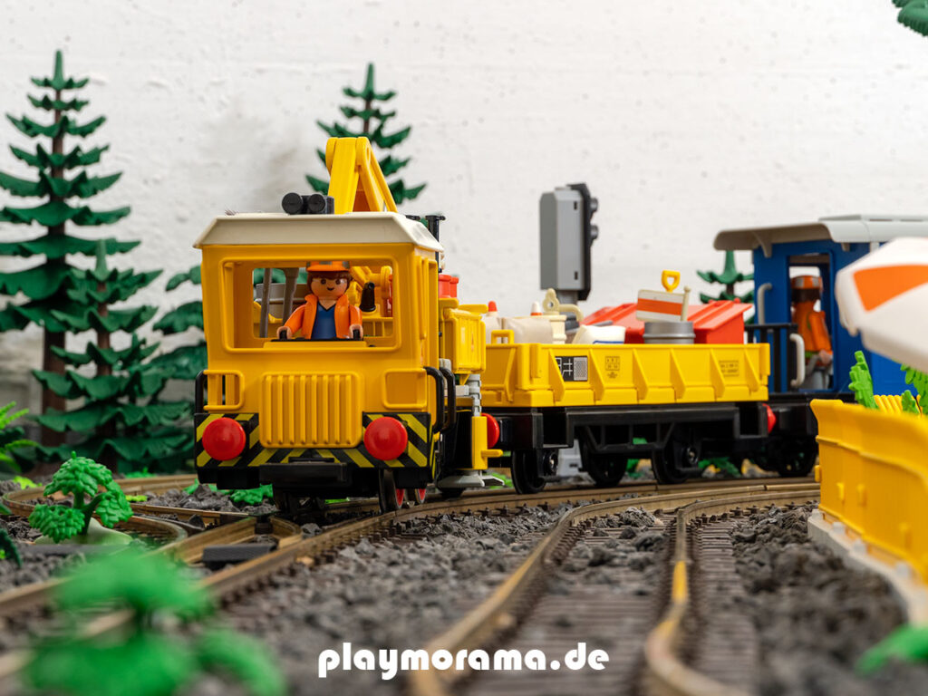 Playmobil Arbeitszug 4053: Der Zug wird auch Rottenkraftwagen genannt